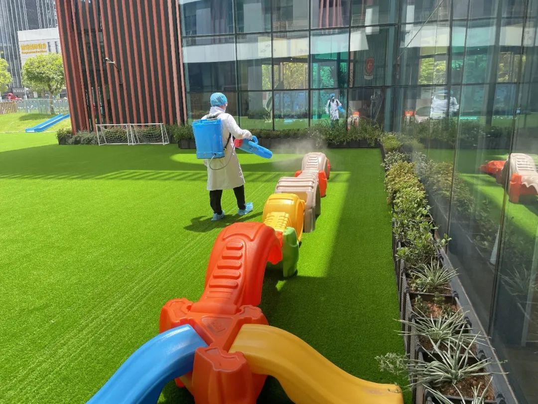 <b>认真消杀，，，实战演练，，，雅歌幼儿园迎开学</b>