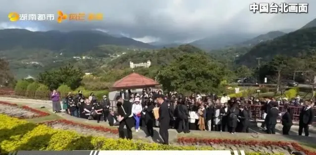 从琼瑶选择花葬，，，，看生态葬的绿色价值与社会趋势